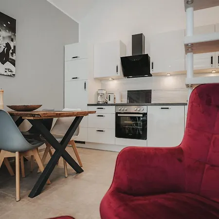 Kleines Glueck, Vermittlung Nordsee Dangast